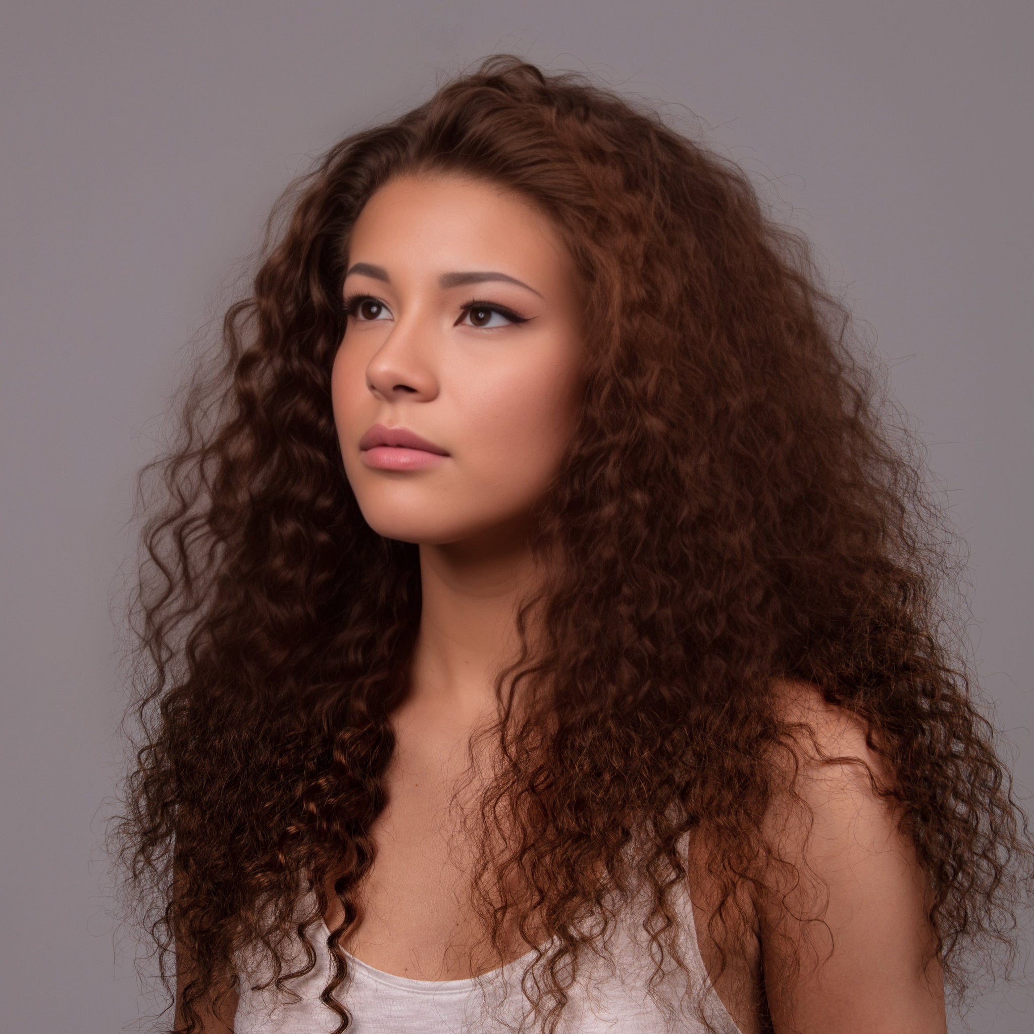 Aria: Μακριά Σγουρή - Καστανή που κοκκινίζει Αόρατη Περούκα MACO HAIR SYSTEMS