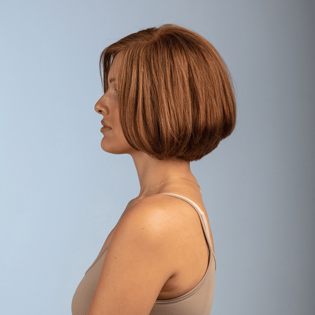Tatiana: Φυσική Περούκα Κοντό Καρέ  - Ανοικτό Καστανό με Μελί MACO HAIR SYSTEMS